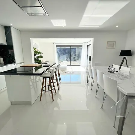 Caldana Center Villa Cannes